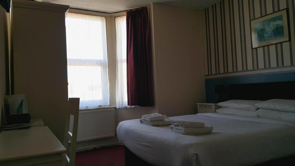 The Langtry Hotel Clacton-on-Sea Exterior photo
