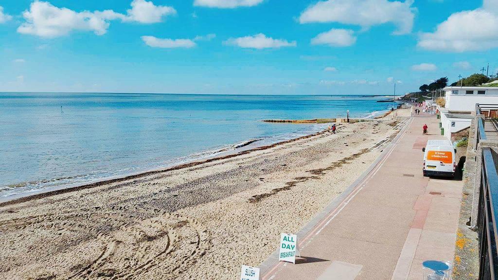 The Langtry Hotel Clacton-on-Sea Exterior photo